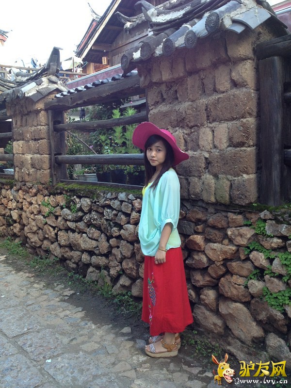 ����С��